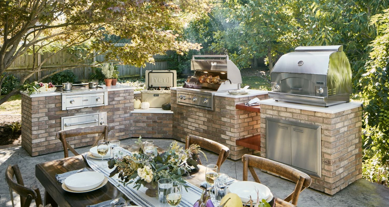 33 Outdoor Kitchen Ideas To Inspire Your Dream Outdoor Space