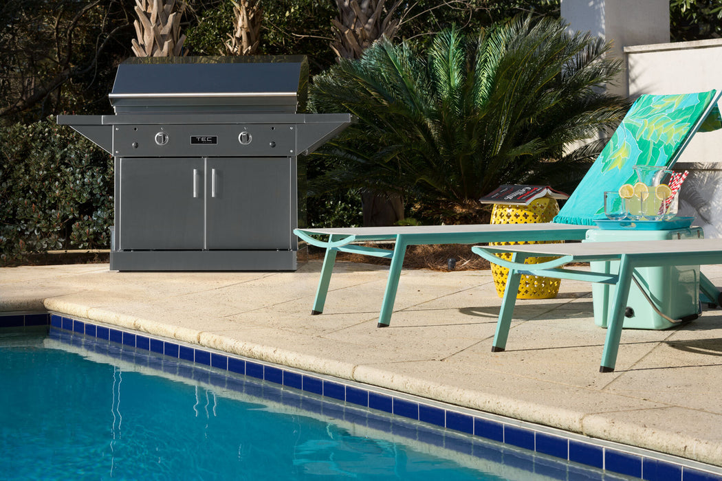 TEC Patio 2FR 44-Inch Infrared Gas Grill On Stainless Steel Cabinet