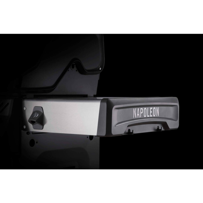 Napoleon Rogue SE 525 Gas Grill with Infrared Rear & Side Burners - RSE525RSIB